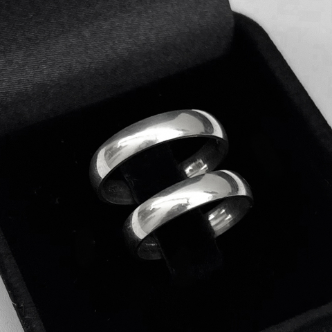 Par De Alianças Tradicional 4mm - comprar online