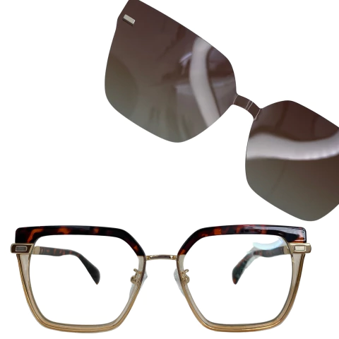 Clip On Adria Carey - comprar online