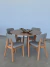 JUEGO COMEDOR MESA HEDDA REDONDA 1.20 + 4 SILLAS ROSSE PERGAMINO MUEBLES