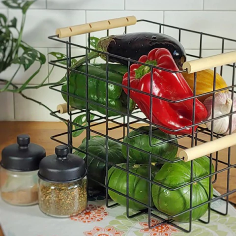 CANASTA DE METAL Y MADERA 27X20X12CM