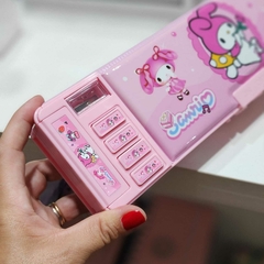 Cartuchera Mecánica Sanrio My Melody c/ Pizarra - comprar online