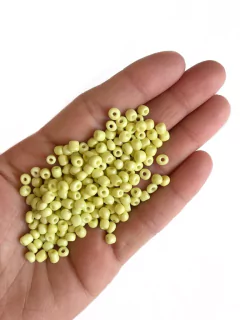 Miçanga de vidro 4mm (6/0) - 50 gramas na internet