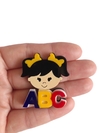 Aplique menina abc colorido cabelo preto liso acrílico - 1 unidade