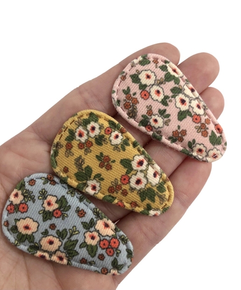Aplique capinha tic tac floral - 1 unidade