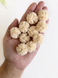 pompom de malha 2,5 cm - 10 unidades na internet