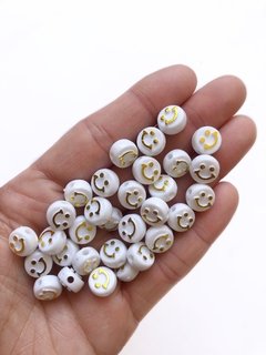 Miçanga smile branco com dourado - 15 gramas