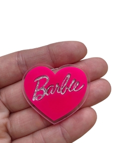 Aplique coração Barbie rosa neon acrílico - 1 unidade