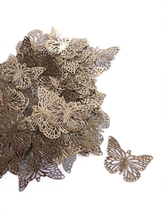 Aplique borboleta dourada e prata em metal 3,9cm - 10 unidades - comprar online