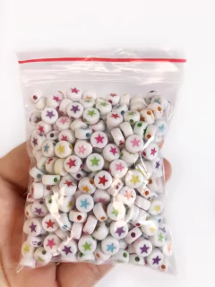 miçanga redonda com estrelinhas colorida - 50 gramas