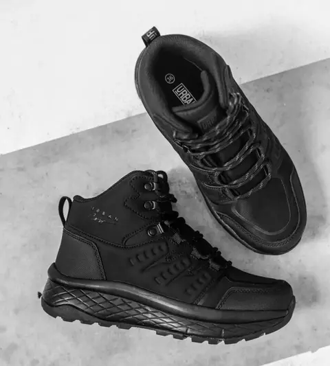 Everest - Total Black - comprar online
