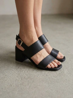 Tini - Negro