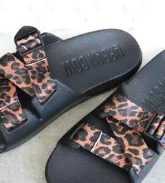 Amy - Leopard - Manon