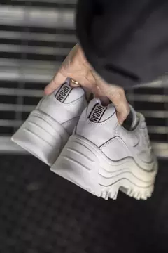 Eris - Off White - Manon