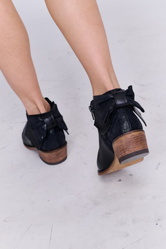 Ursula - Negro - comprar online