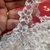Flor bordada com pérola - cores variadas - comprar online