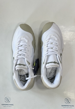 Zapatillas Bullpadel Flow Hybrid Woman Kaki - comprar online