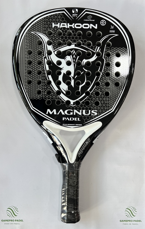 Magnus Hakoon Negra
