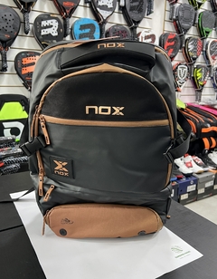 Mochila Nox Luxury Marron en internet