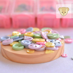 Container com 80 botões diferenciados nas cores baby - grátis embalagem - loja online