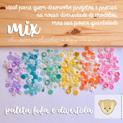 Mix DIVERSIDADE no tubete econômico da paleta candy - 280 botões