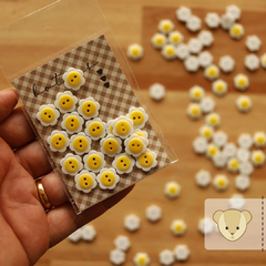 MARGARIDINHAS 13mm - 20 botões - comprar online