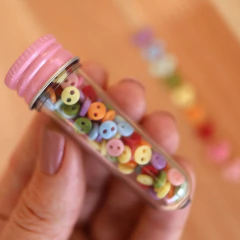 Tubete de micro botões 4mm colors | 120b na internet