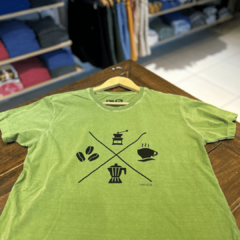 Camiseta Icones do Cafe na internet