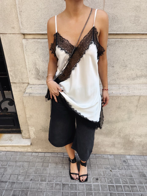 BERMUDA WEST NEGRA - comprar online