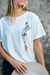 Remera m/c estampa lateral alg. pima