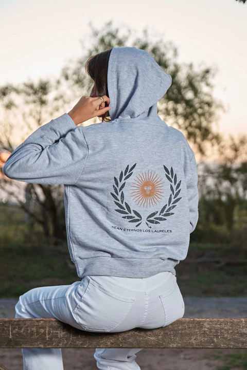 Campera liviana sin friza rústico alg con cierre metal y estampa en espalda - comprar online