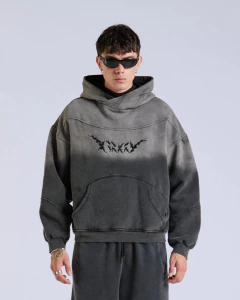 HOODIE KABRA KUERVO UMBRAFLUX en internet