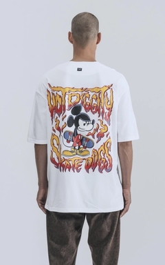 Remera disne SKATEFLOW BLANCO en internet