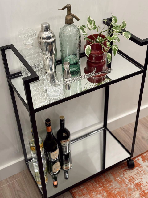 Carrito de bebidas - Hades