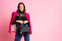 BOLSA EM COURO LEGÍTIMO TOTE MÉDIA PRETA LISA - loja online