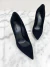 Scarpin Louis Vuitton Suede Metallic Heels Logo Preto 36Br