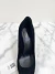 Scarpin Louis Vuitton Suede Metallic Heels Logo Preto 36Br - loja online