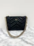 Bolsa Gucci GG Marmont Quilted Pochette With Chain Preta na internet
