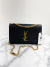 Bolsa Saint Laurent Kate Medium Preta na internet