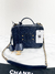 Bolsa Chanel CC Vanity Filigree Small Navy Blue