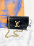 Bolsa Louis Vuitton Pochette Louise Epi Leather Preta - MICROCHIPPED - comprar online