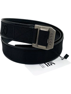 Cinto Gucci GG Off The Grid Monograma Preto Tam.85