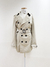 Trench Coat Burberry Bege Tam.GG - Brechó Closet de Luxo