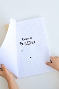 Cuaderno pediatrico - Plumas - comprar online