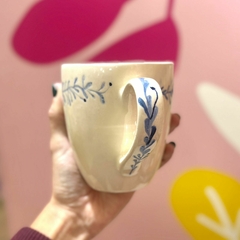Taza mug cerámica - hojitas rama azul en internet