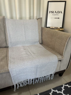 Manta Escama 1.20x1.80 Cinza Claro - Almofadaria & Cia