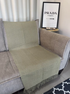 Manta escama 1.20x1.80 Oliva - Almofadaria & Cia