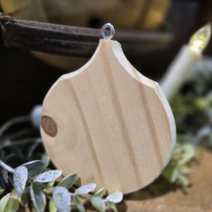 Ornamentos madera pino