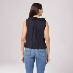 Blusa FEMININA Levi's® Fauna Preta Manga Curta - comprar online