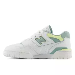 Tênis New Balance 550 Verde e Branco - comprar online