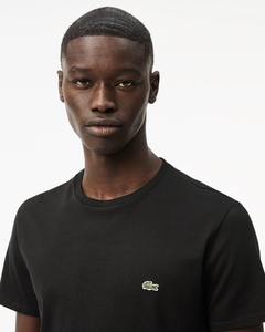 CAMISETA LACOSTE REGULAR FIT ALGODÃO PIMA PRETO - comprar online
